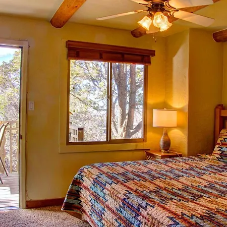 Beautiful Blocks From The Plaza And Close To Basin Aparthotel 4*