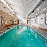 Beautiful Blocks From The Plaza And Close To Basin 4*