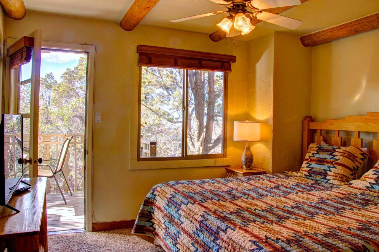 Beautiful Blocks From The Plaza And Close To Basin Aparthotel 4*